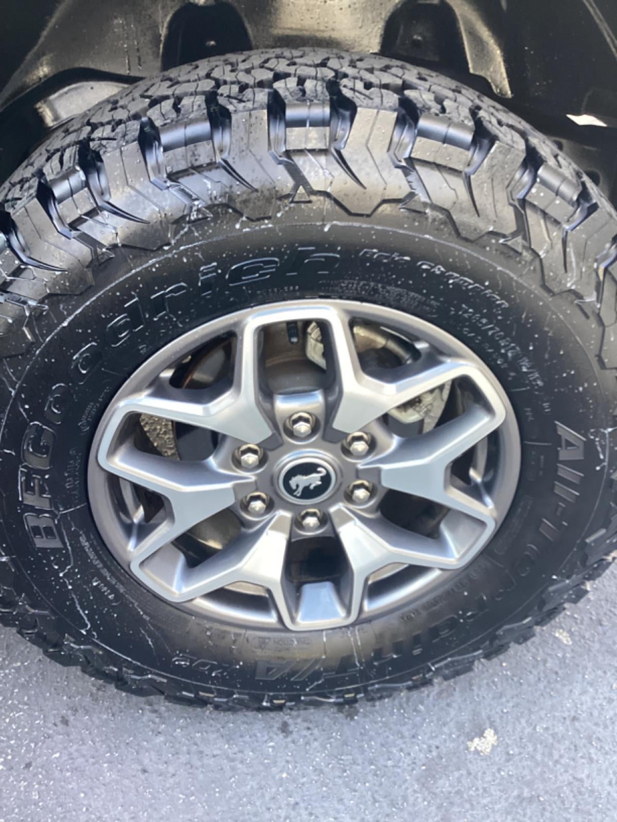 2022 Ford Bronco Badlands-5 Passenger