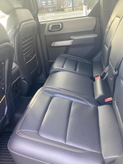 2022 Ford Bronco Badlands-5 Passenger