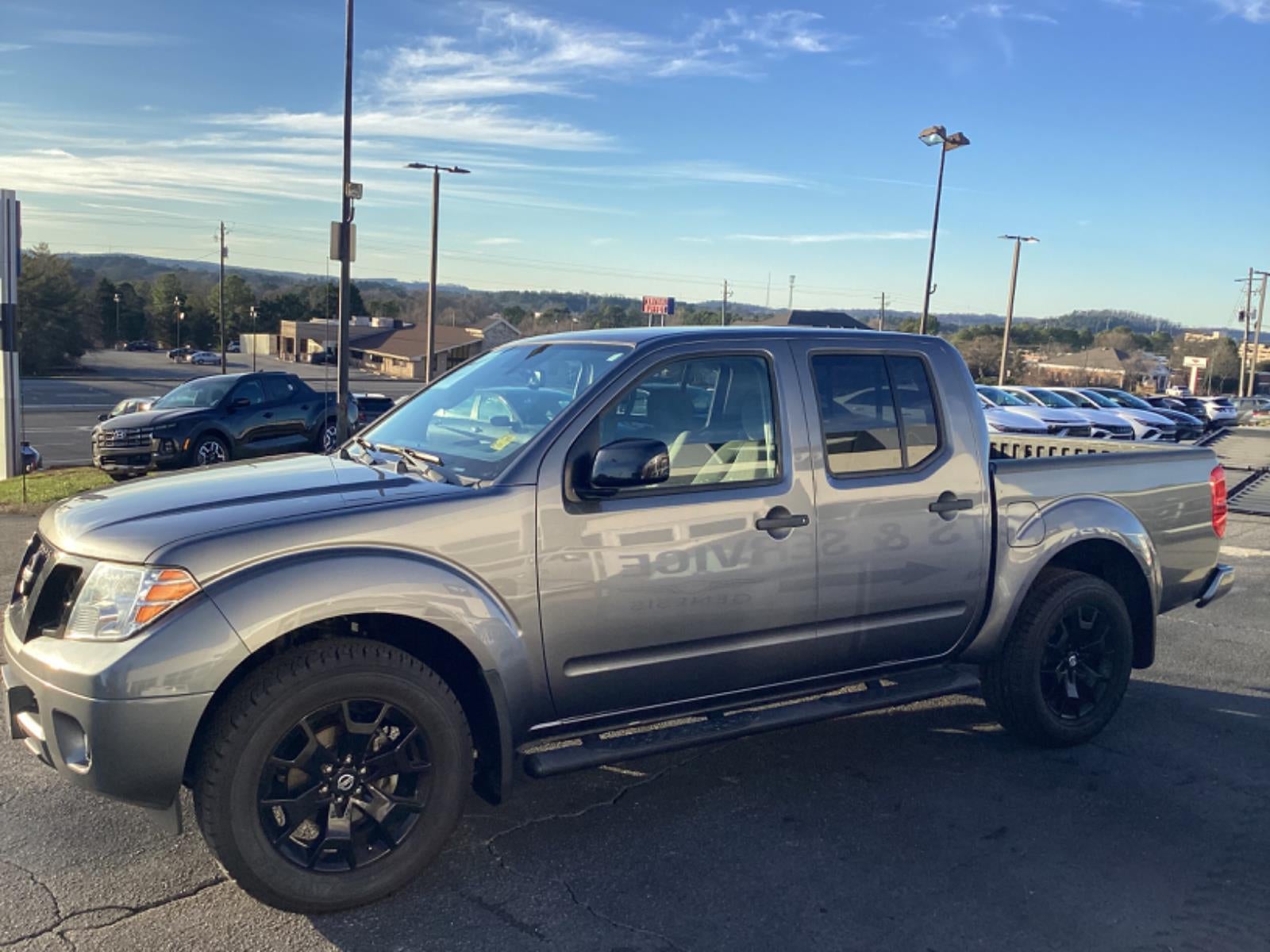 2021 Nissan Frontier SV