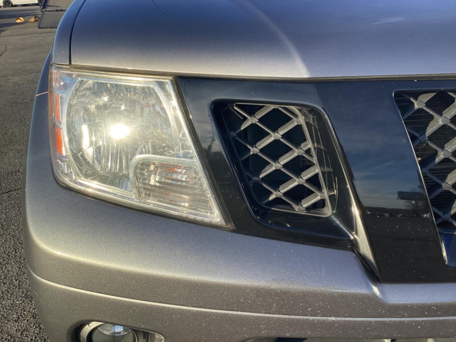 2021 Nissan Frontier SV