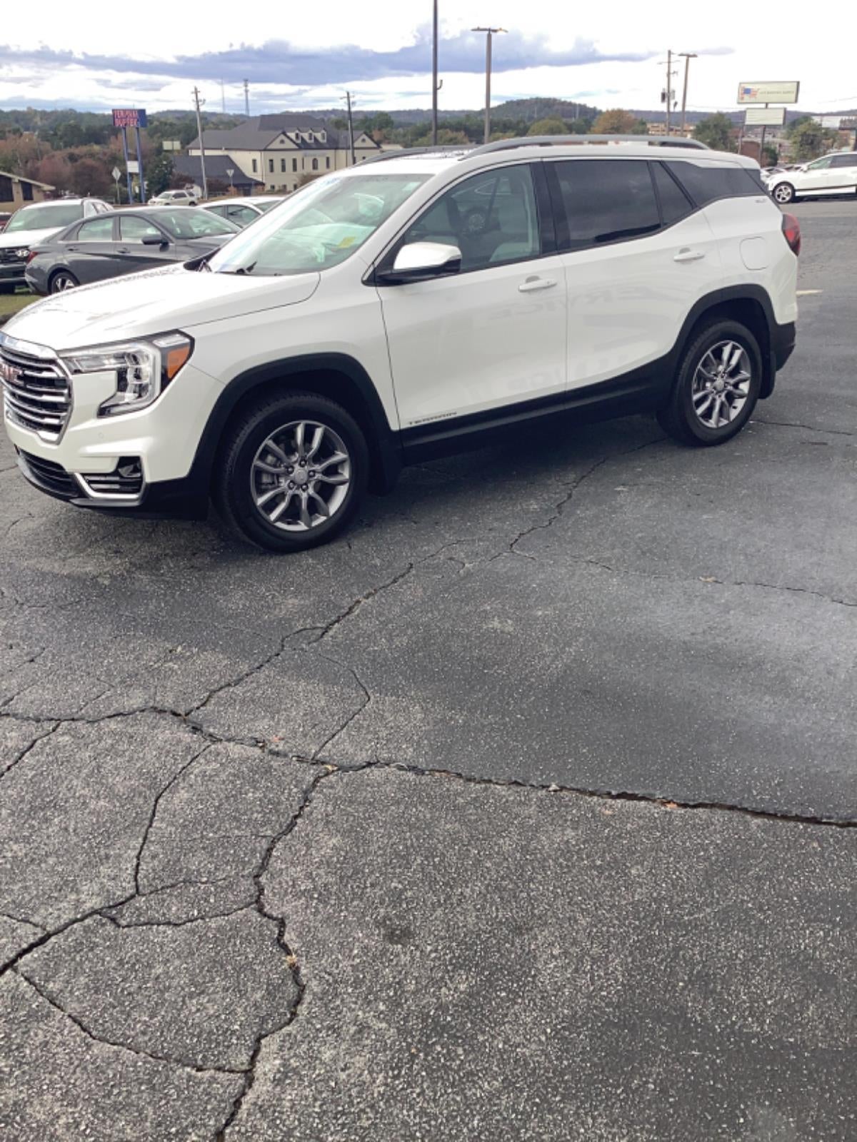 2024 GMC Terrain SLT