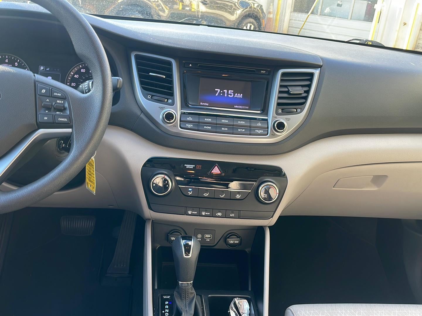 2016 Hyundai Tucson SE