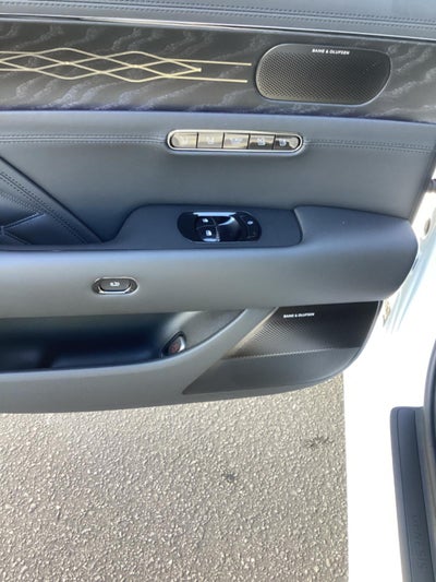 2026 Genesis G90 e-SC Prestige Black