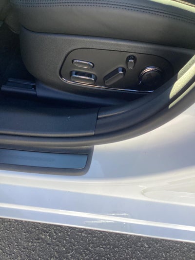 2026 Genesis G90 e-SC Prestige Black