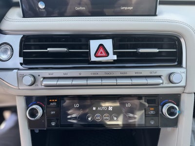 2026 Genesis G70 2.5T Standard