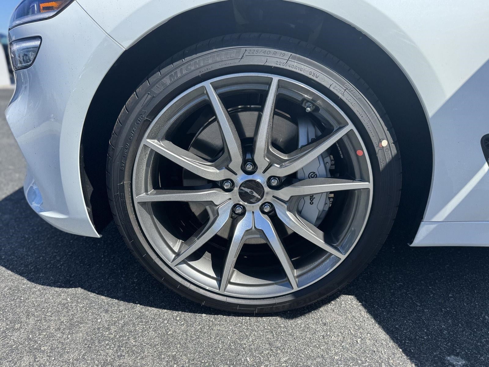 2026 Genesis G70 2.5T Standard