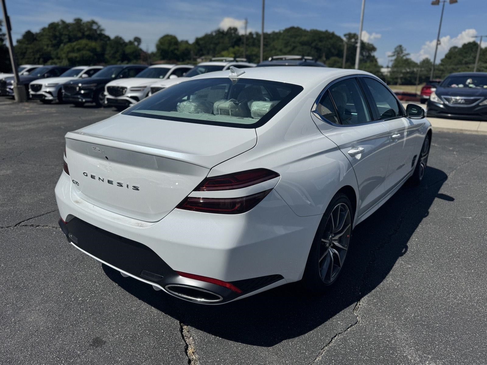 2026 Genesis G70 2.5T Standard