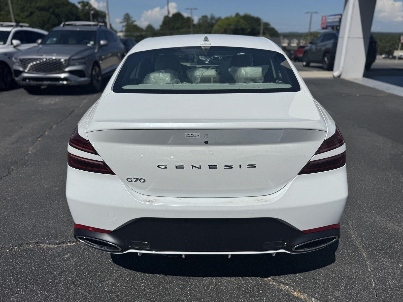 2026 Genesis G70 2.5T Standard