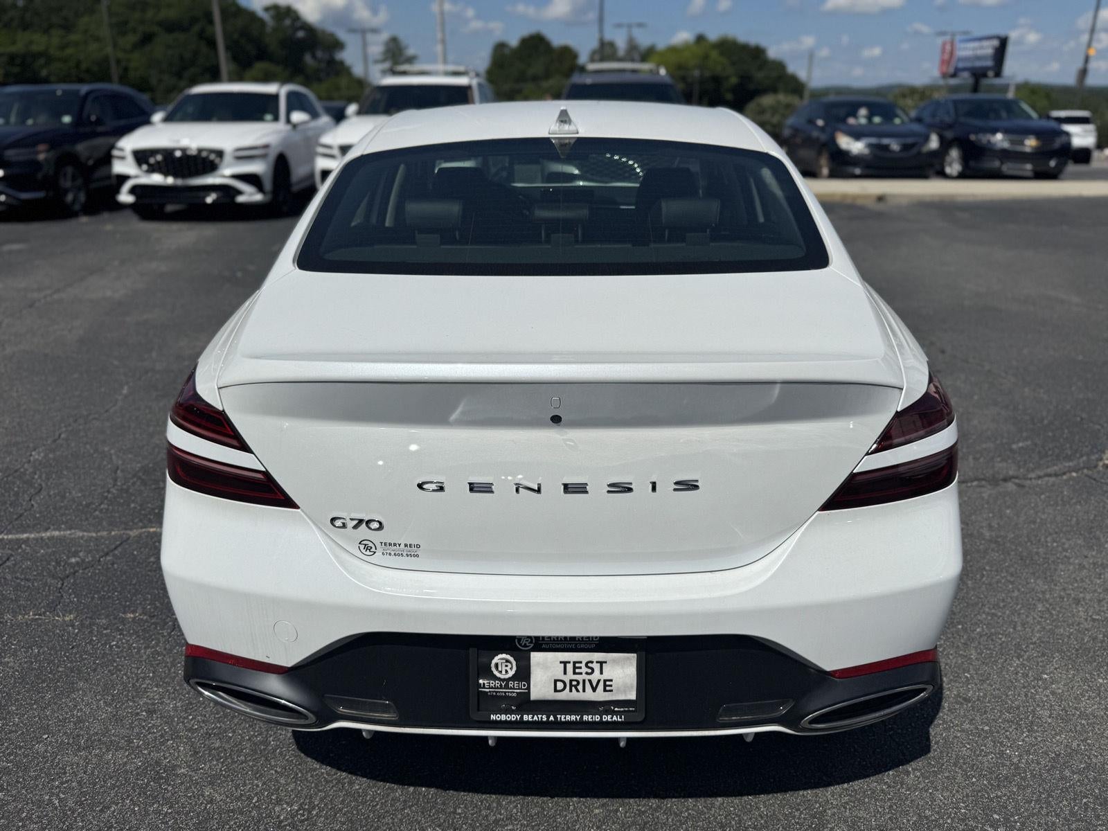 2025 Genesis G70 2.5T