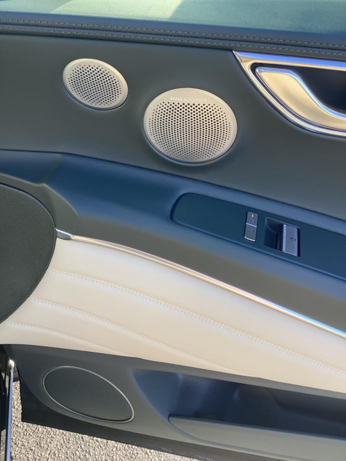 2026 Genesis GV80 Prestige