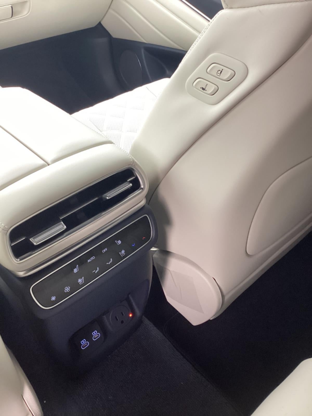 2026 Genesis GV80 Prestige